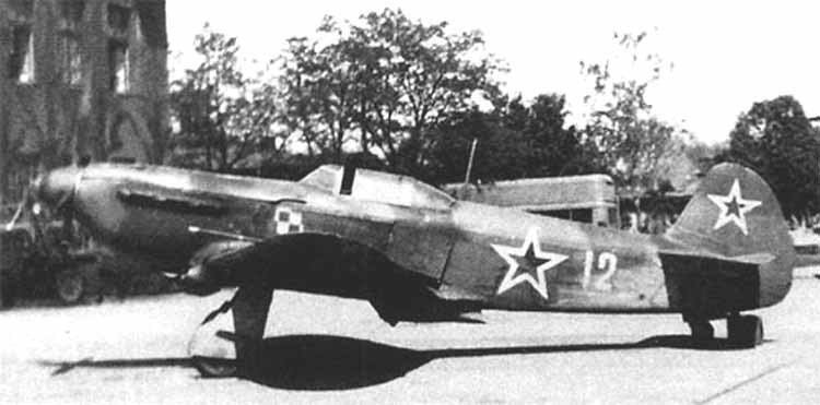 Más información sobre "Simuladores de combate de la Segunda Guerra Mundial. El Yakovlev 1b Series 126"
